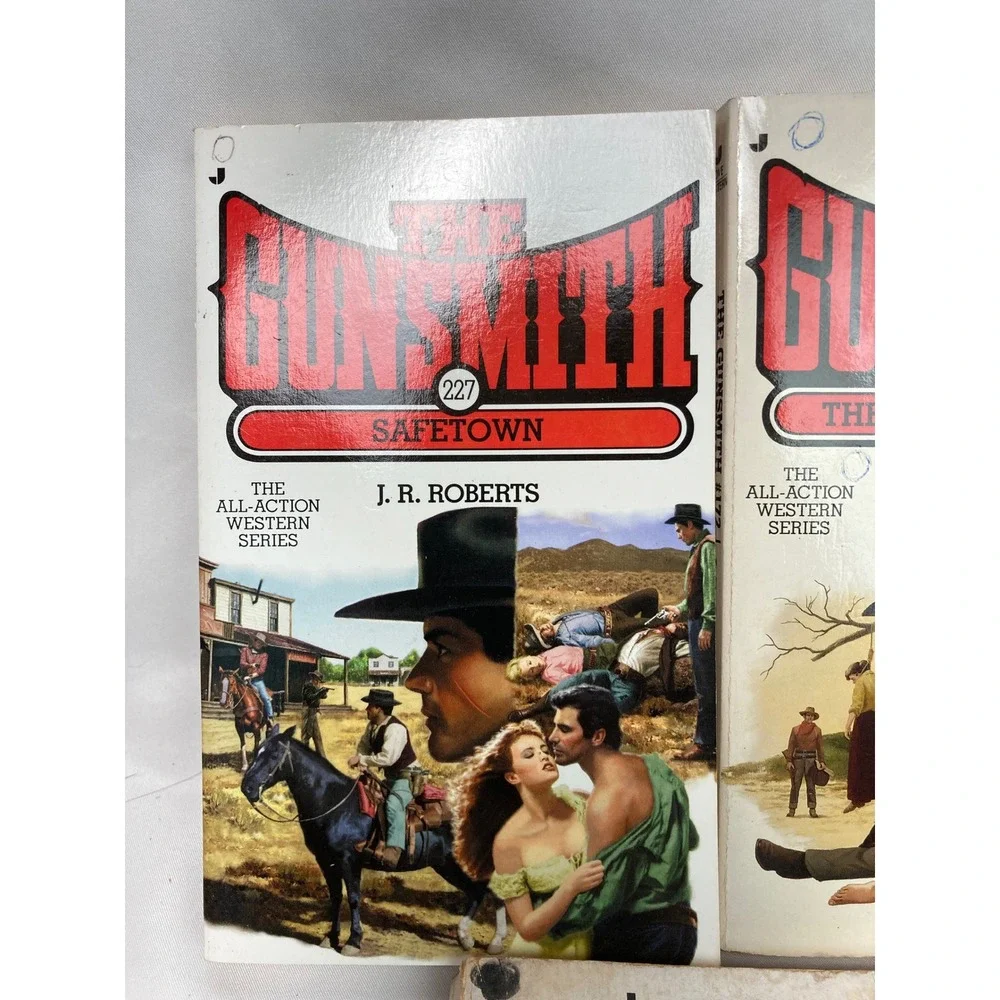 J.R. Roberts The Gunsmith Western Paperback Lot of 5 Nos 124, 129, 168 & 3 more!